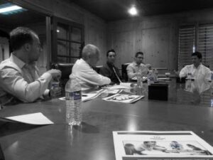 team-meeting-thomas-12